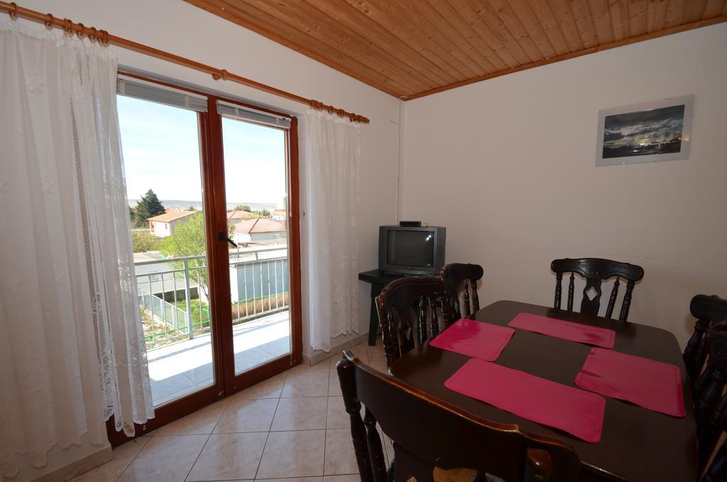 Apartments Cico Starigrad Paklenica Exterior foto